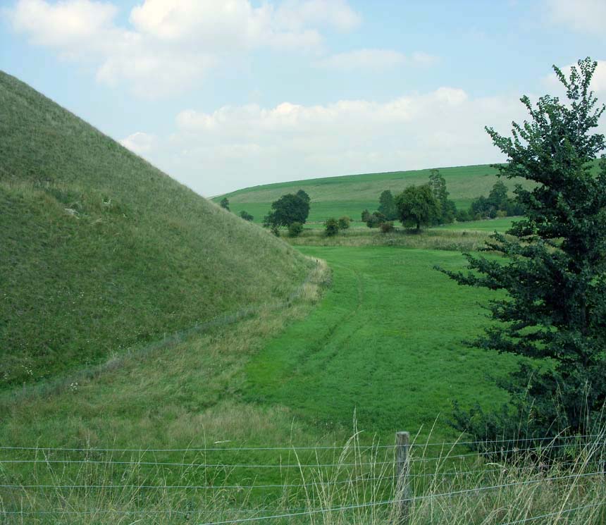 Silbury_hill