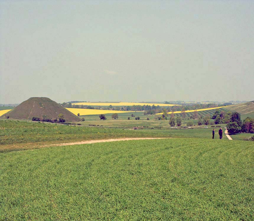 Silbury_hill